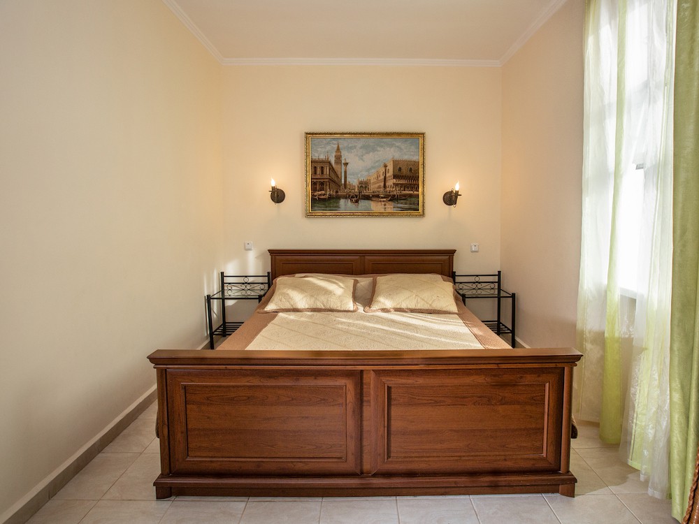 Семейный номер 2-комнатный