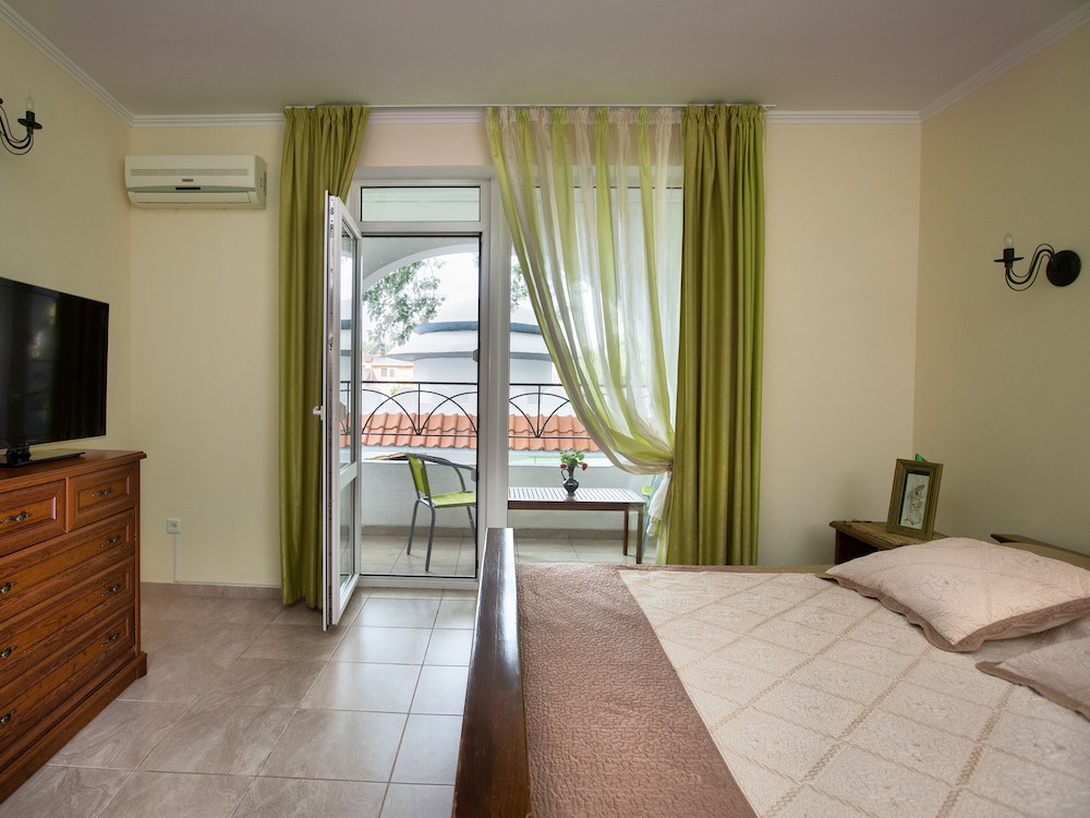 Семейный номер 2-комнатный