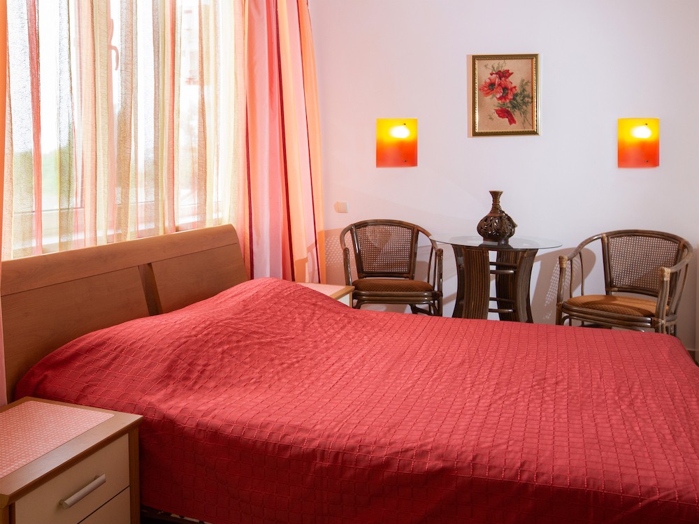 Улучшенный номер 2-местный с балконом